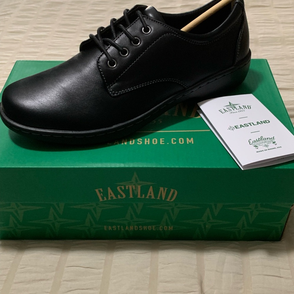 Eastland Pandora Women's Black Leather Loafers